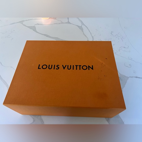 Louis Vuitton Silhouette Ankle Boot open to all reasonable offers - Picture 3 of 16